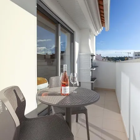 Apartamento Vue Sur La *